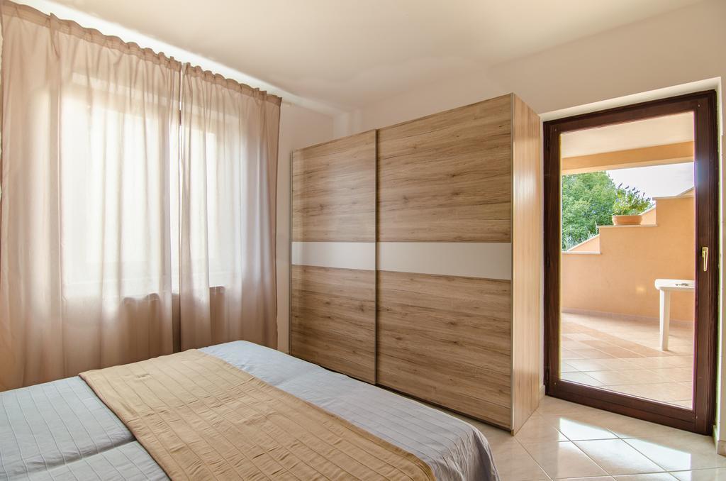 Apartments Karlo & Ivona لابين الغرفة الصورة
